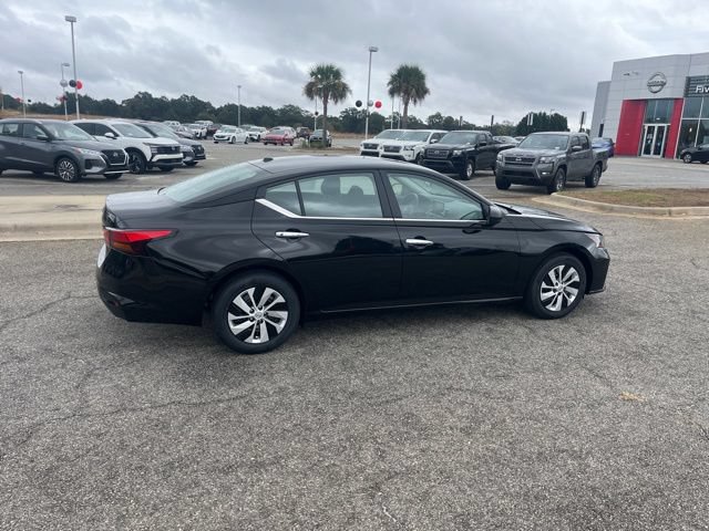 New 2025 Nissan Altima 2.5 S FWD image 13