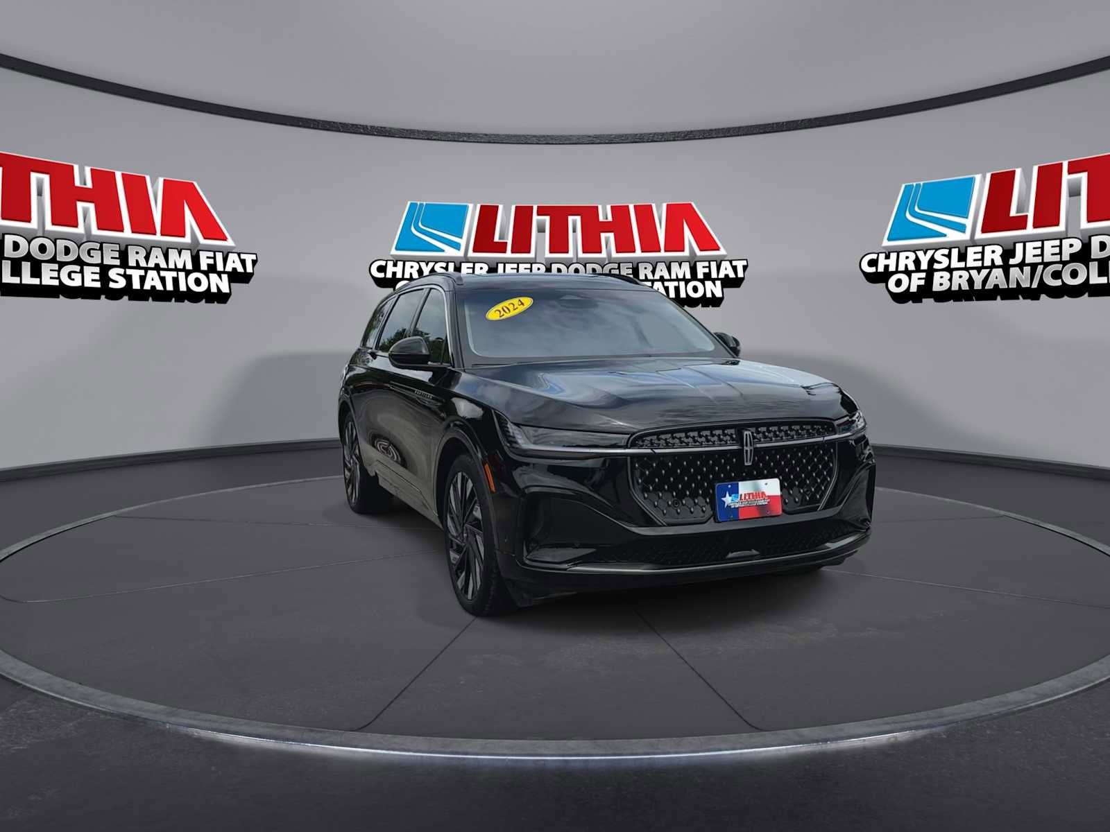 Used 2024 Lincoln Nautilus Black Label w/ Jet Appearance Package (87T) AWD/4WD video 2