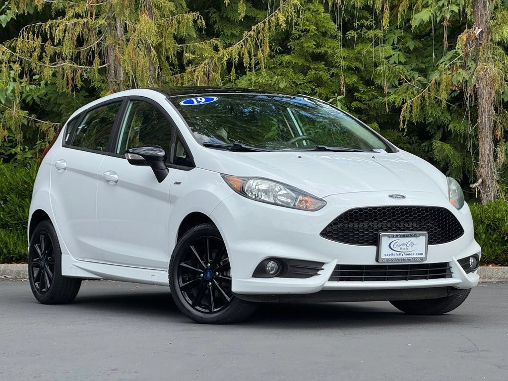 Used 2019 Ford Fiesta ST-Line w/ ST Line Cold Weather Package FWD image 31