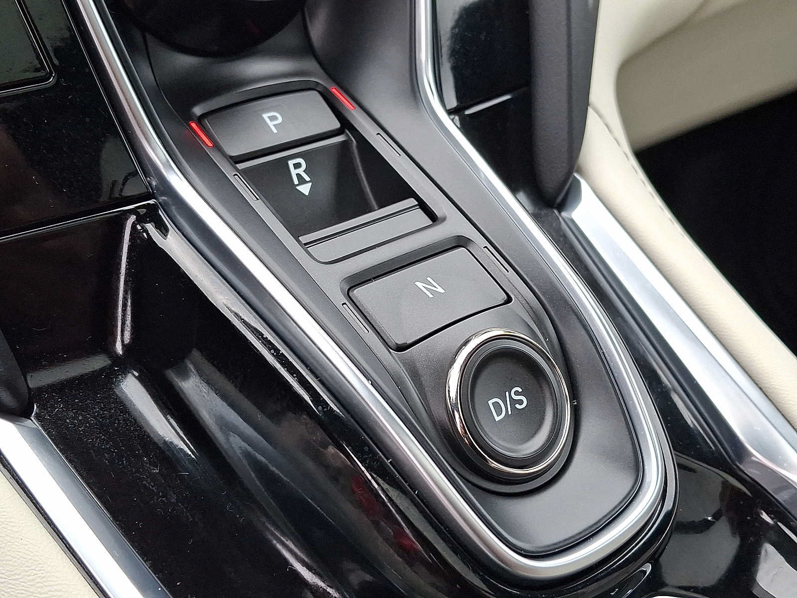 Certified 2025 Acura RDX w/ Advance Package AWD/4WD image 16