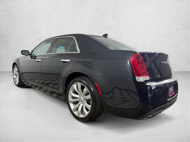 Used 2020 Chrysler 300 Limited RWD image 7