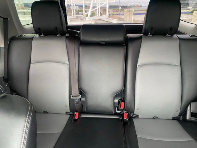 Used 2019 Toyota 4Runner SR5 Premium AWD/4WD image 23