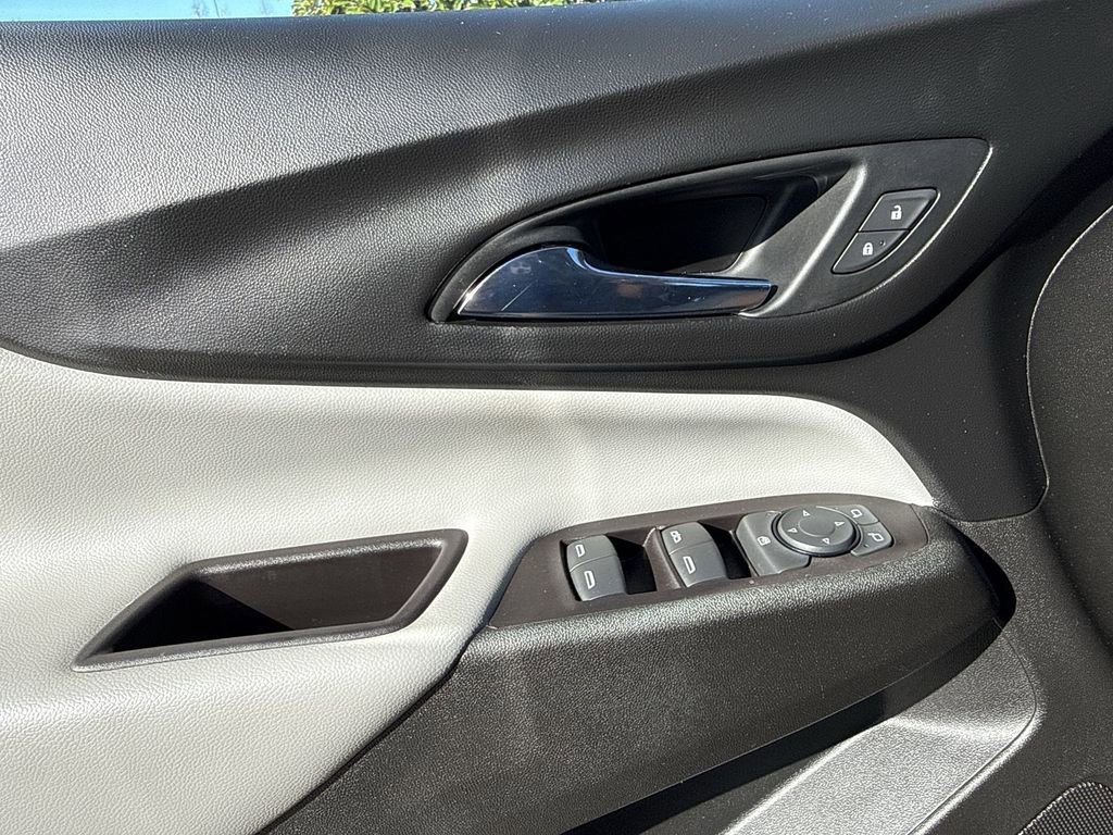 Used 2022 Chevrolet Equinox LT AWD/4WD image 28