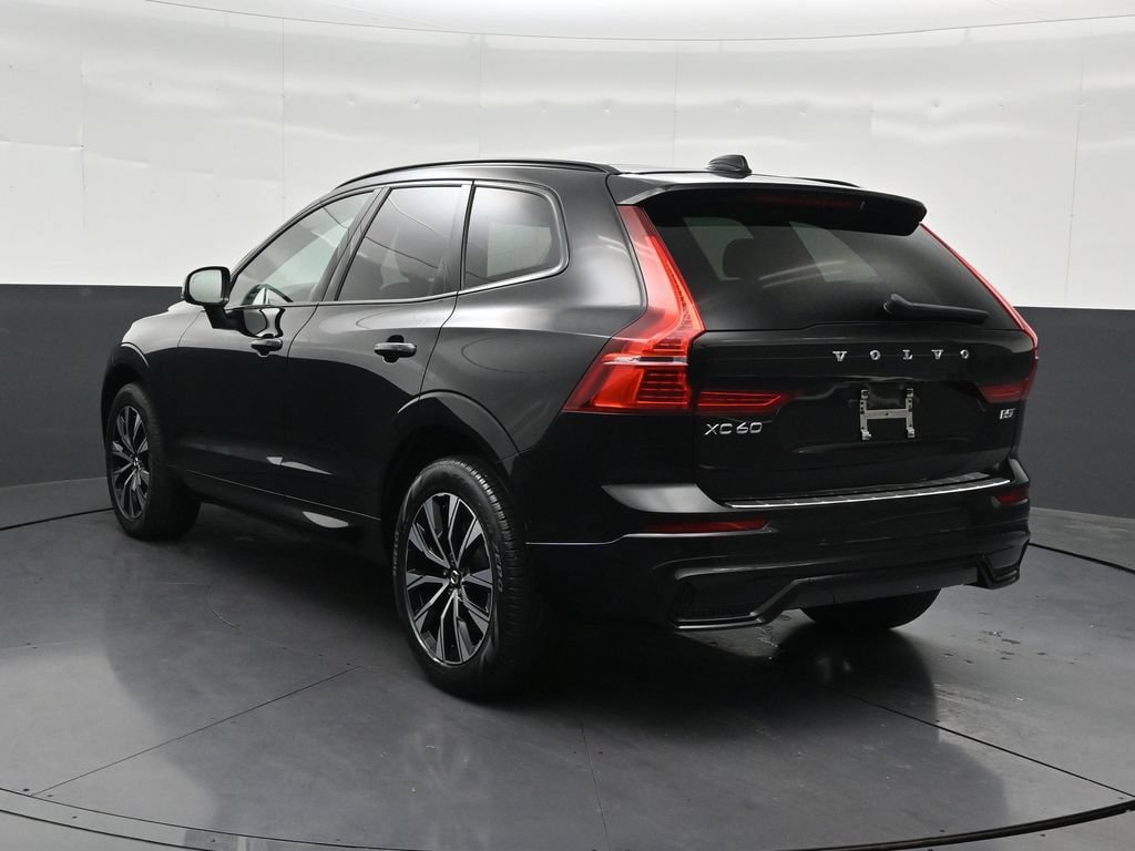 Used 2024 Volvo XC60 B5 Core w/ Protection Package Premier AWD/4WD image 3