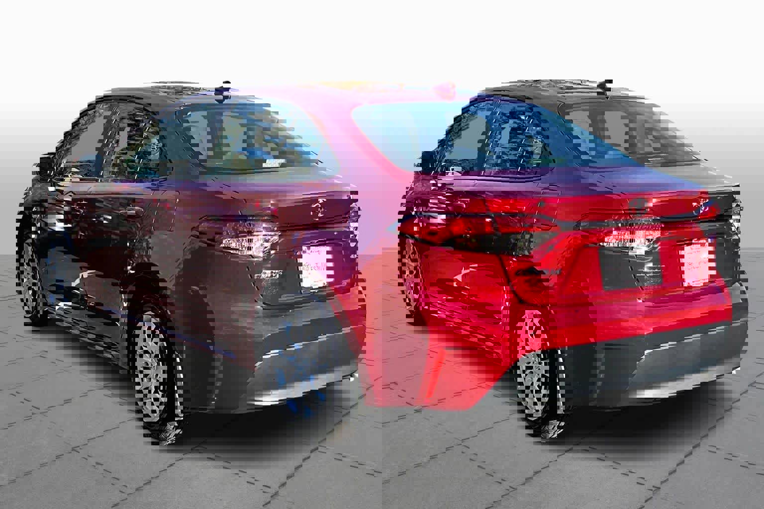 Certified 2025 Toyota Corolla LE image 10