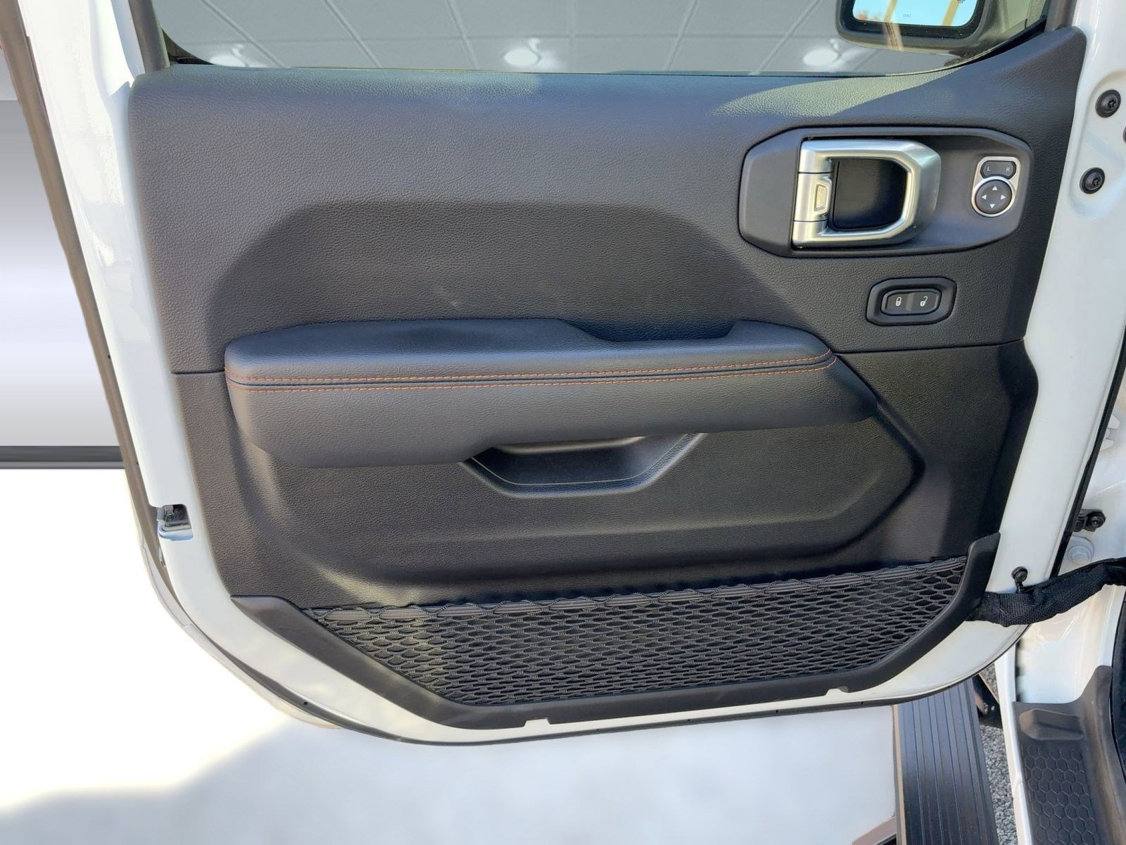 Used 2022 Jeep Gladiator Mojave w/ LED Lighting Group image 21