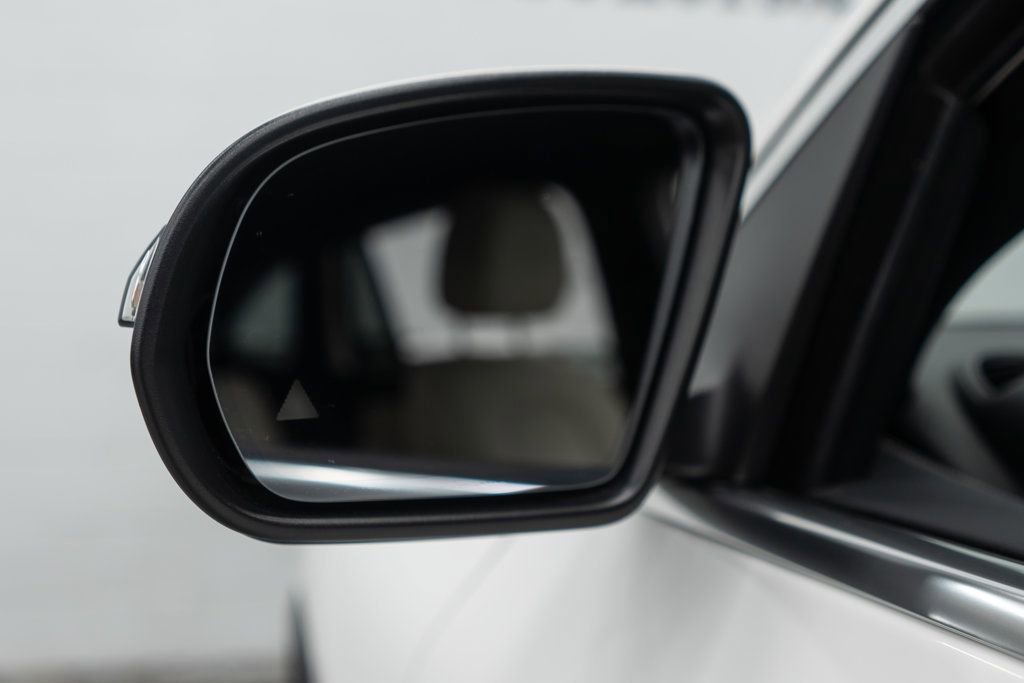 Used 2025 Mercedes-Benz GLA 250 4MATIC image 44