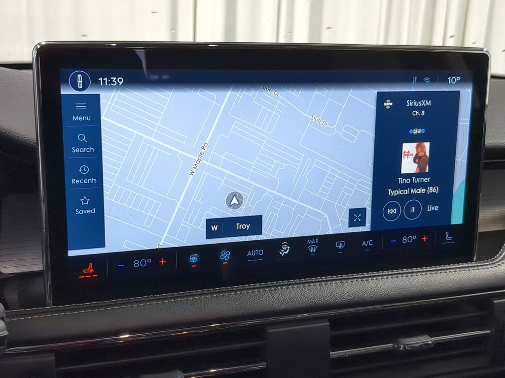 Used 2023 Lincoln Corsair AWD w/ Equipment Group 101A image 43