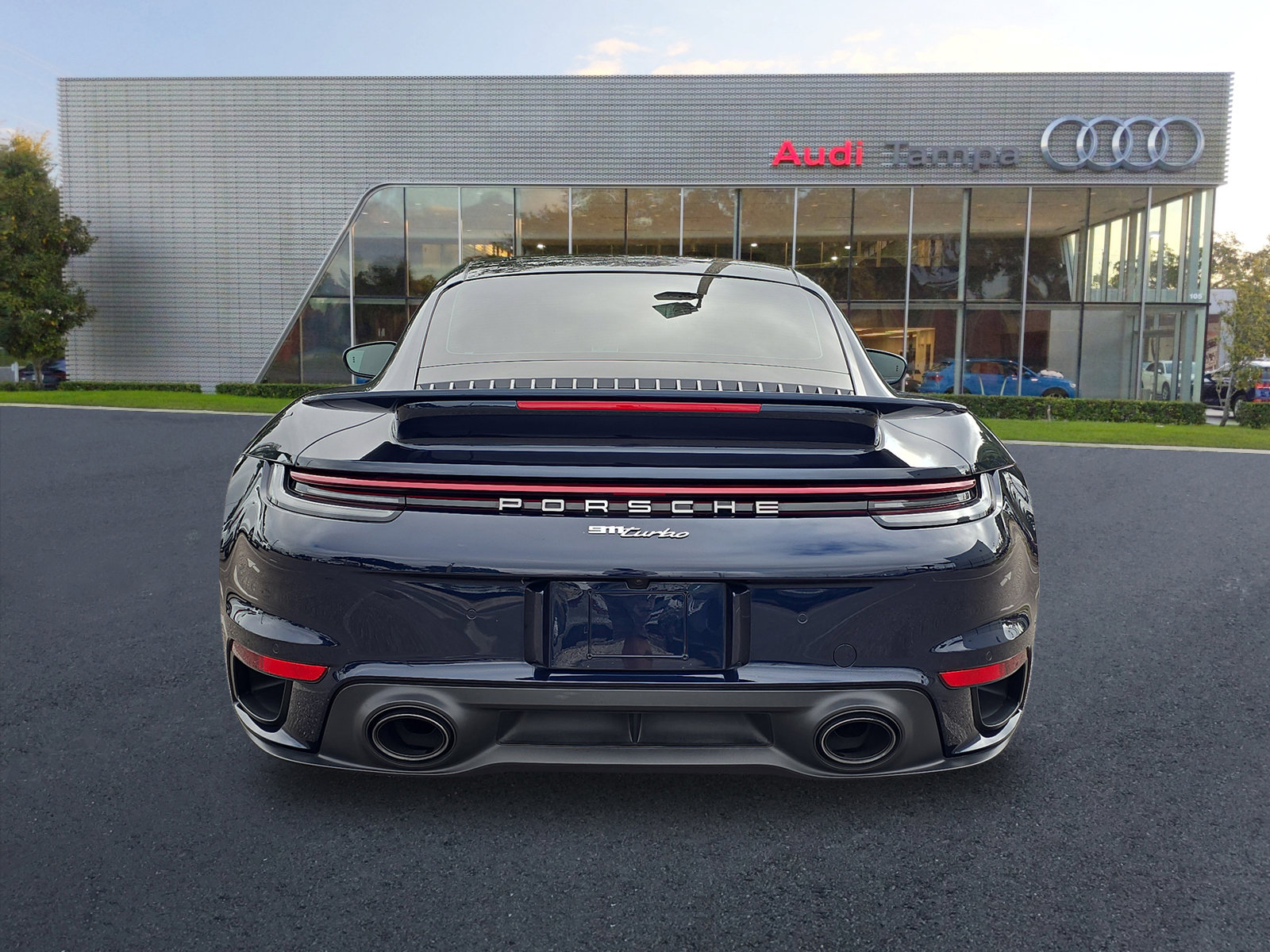 Used 2021 Porsche 911 Turbo image 5