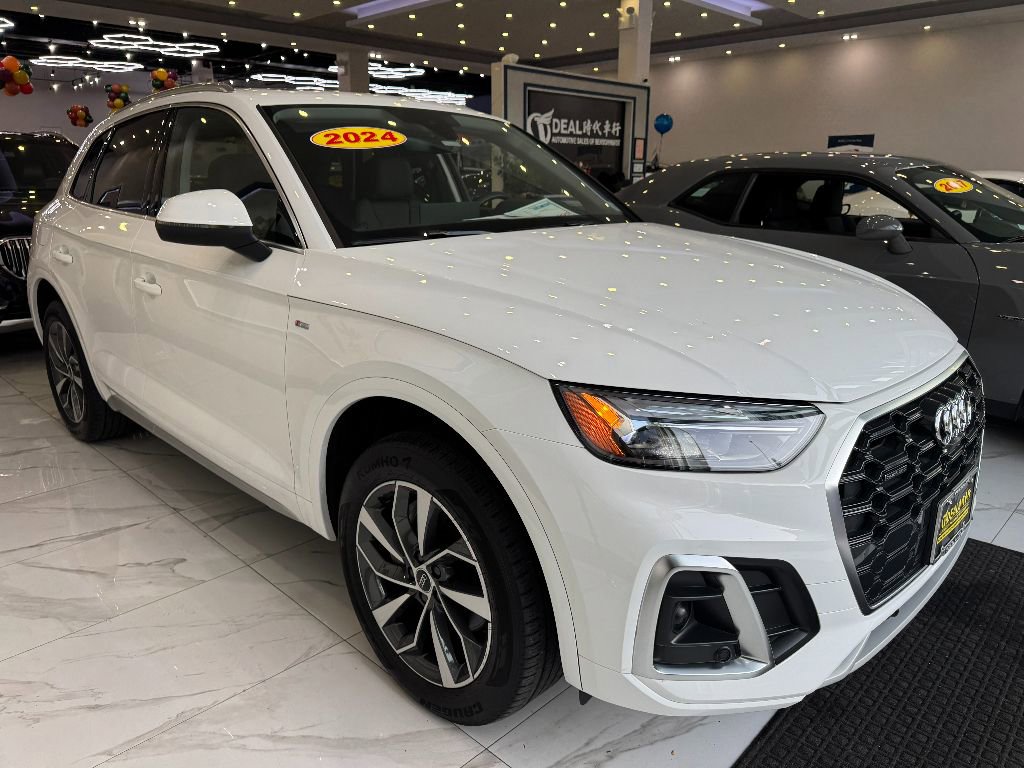 Used 2024 Audi Q5 2.0T Premium Plus image 3