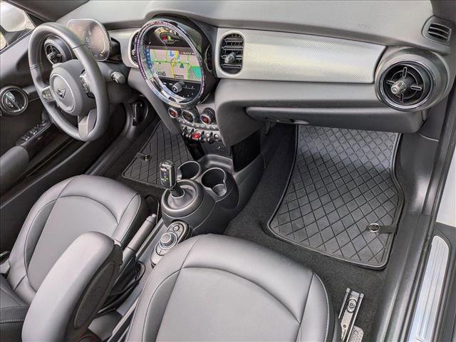 Used 2024 MINI Cooper Cooper image 19
