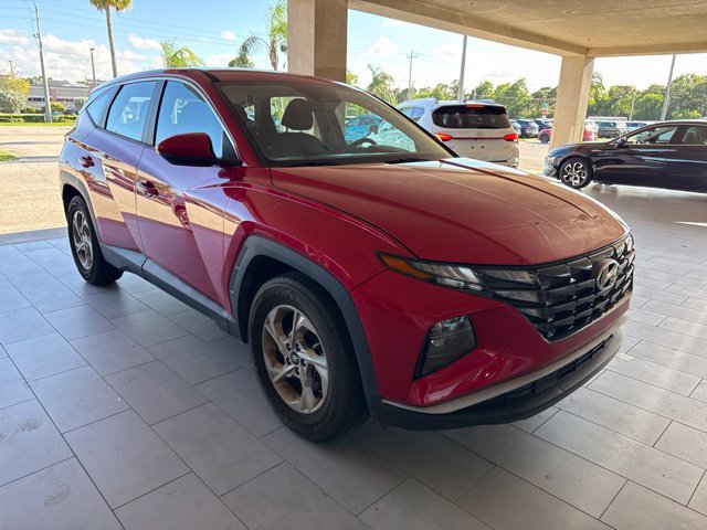 Certified 2022 Hyundai Tucson SE FWD image 3