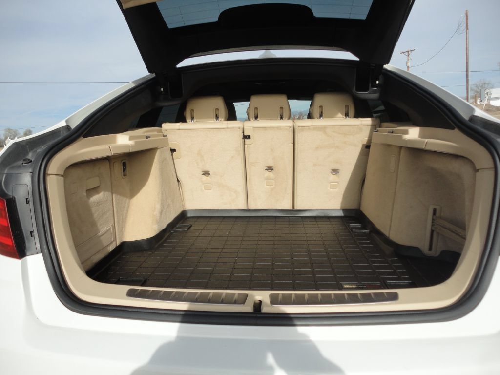 Used 2014 BMW 328i Gran Turismo xDrive image 11