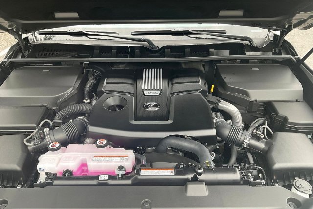 New 2026 Lexus LX 600 4WD w/ Accessory Package (2T) image 11