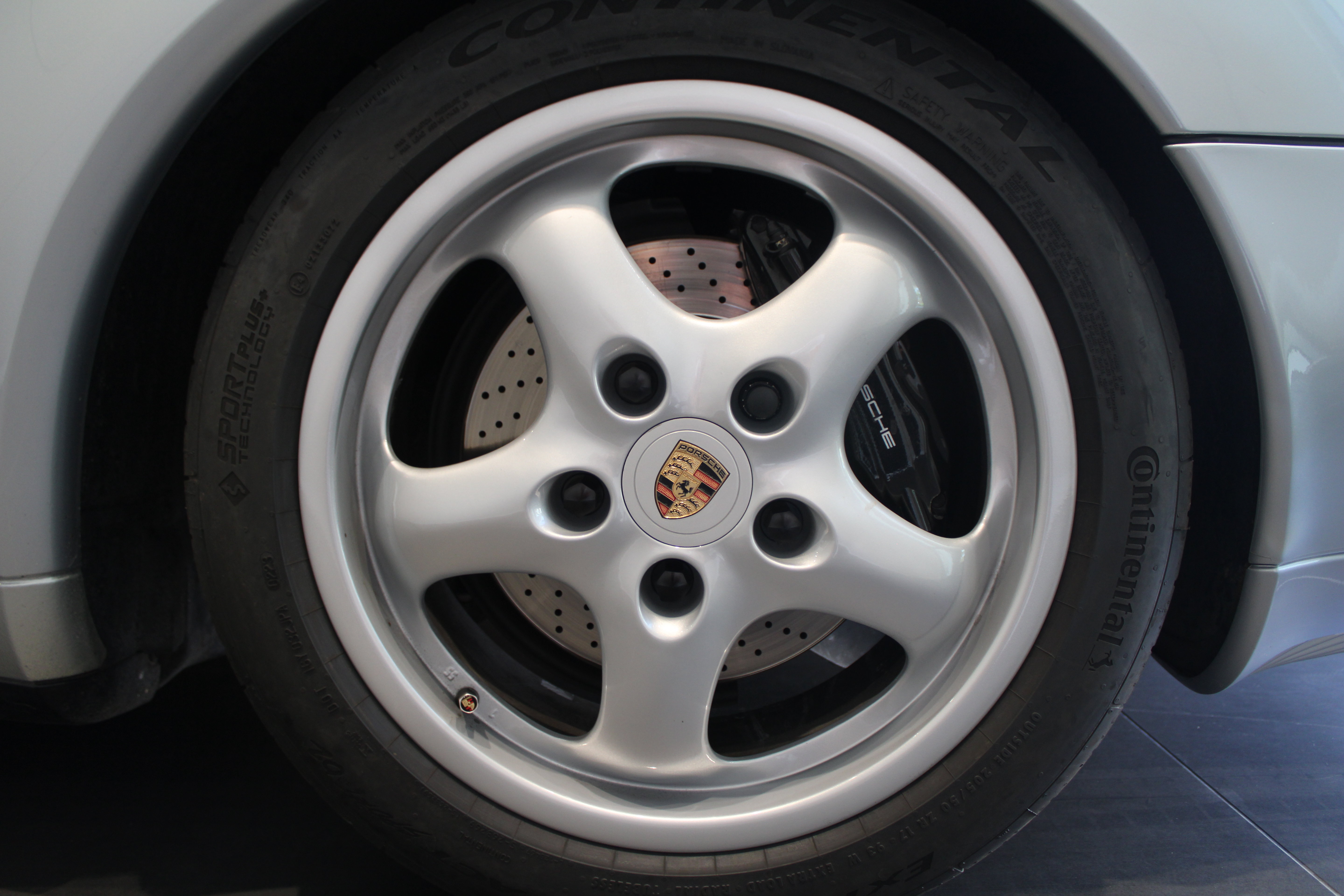 Used 1996 Porsche 911 Cabriolet image 48