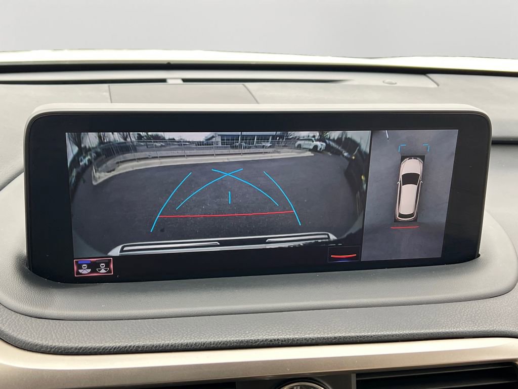 Used 2022 Lexus RX 450hL Luxury image 21