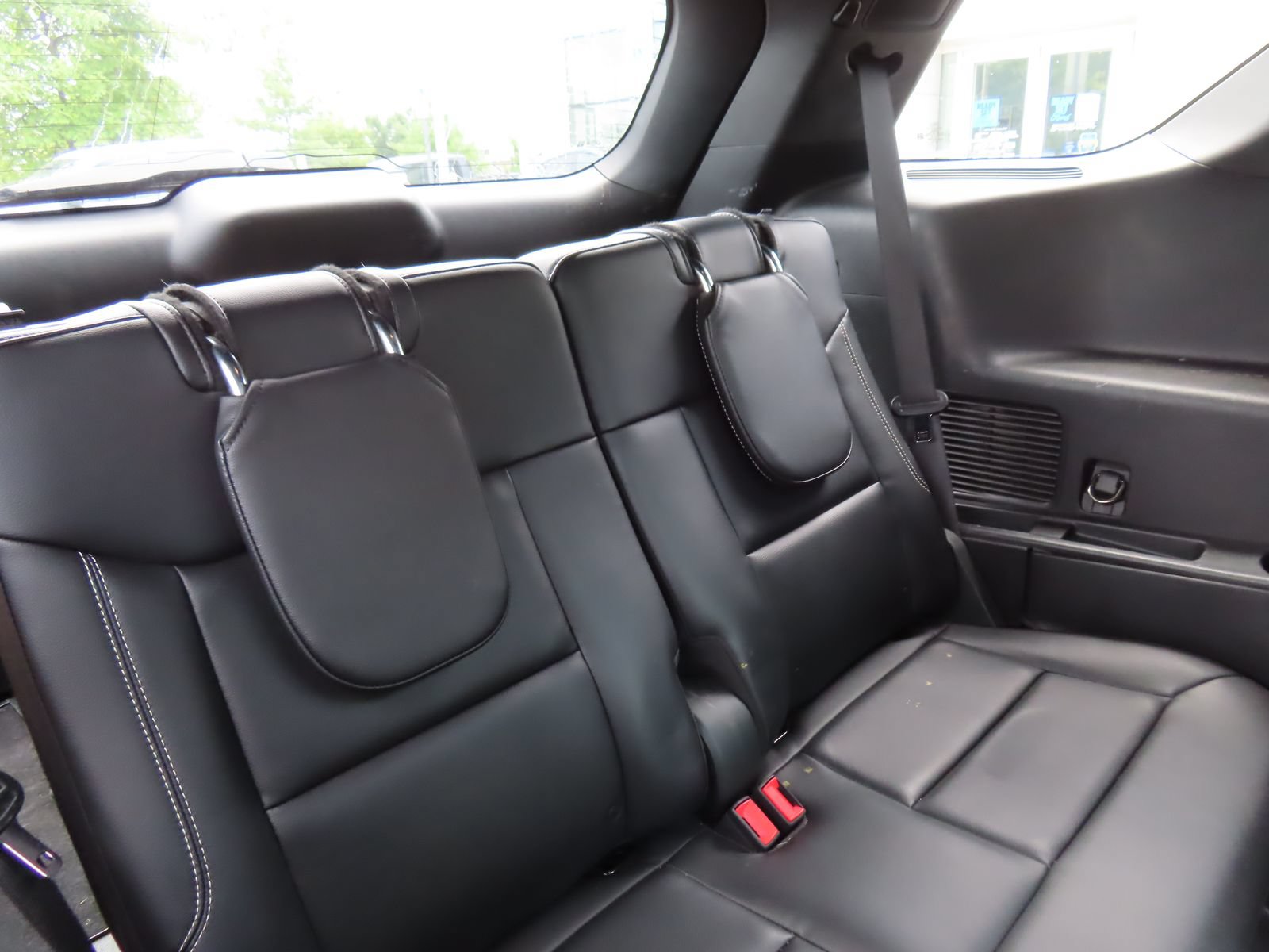 Used 2020 Ford Explorer ST w/ ST Street Pack AWD/4WD image 35
