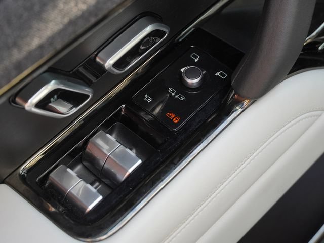 Used 2024 Land Rover Range Rover Sport SE AWD/4WD image 20