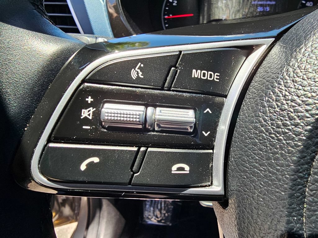 Used 2023 Kia Seltos S FWD image 26