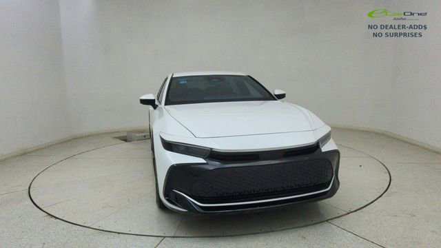 Used 2024 Toyota Crown AWD/4WD image 63