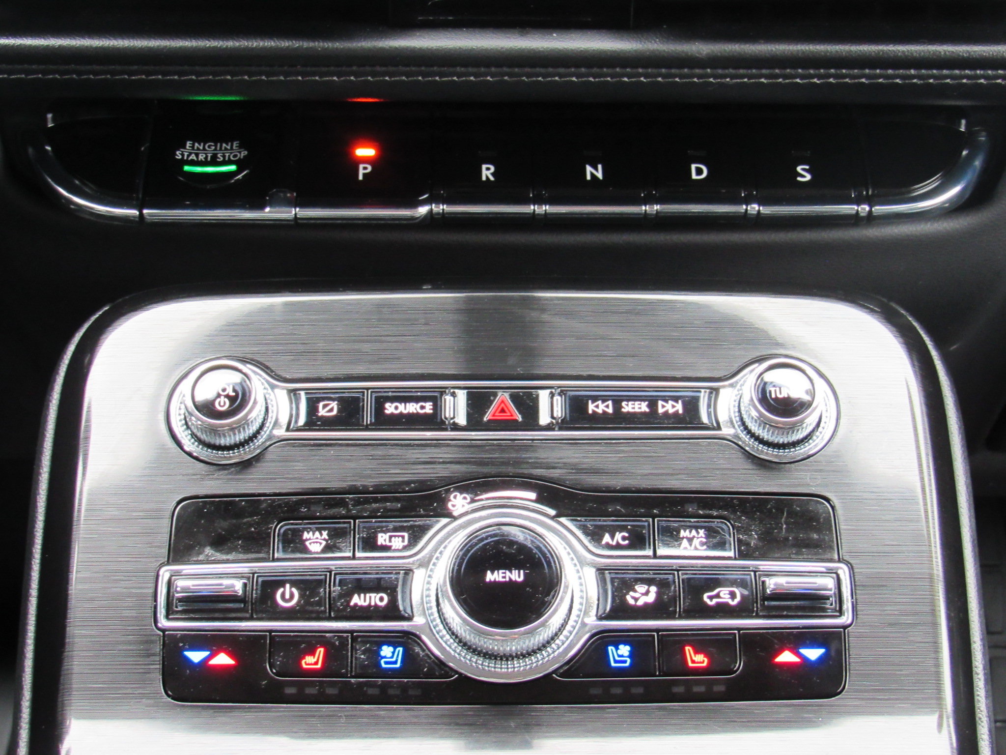 Used 2023 Lincoln Nautilus Reserve w/ Equipment Group 201A AWD/4WD image 24