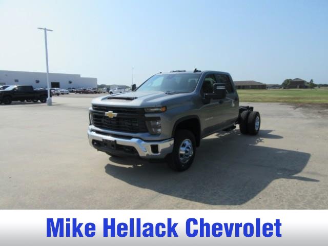 New 2026 Chevrolet Silverado 3500 W/T w/ WT Convenience Package AWD/4WD image 3