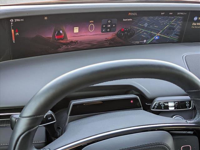 Used 2024 Lincoln Nautilus Reserve w/ Jet Appearance Package (87T) image 11