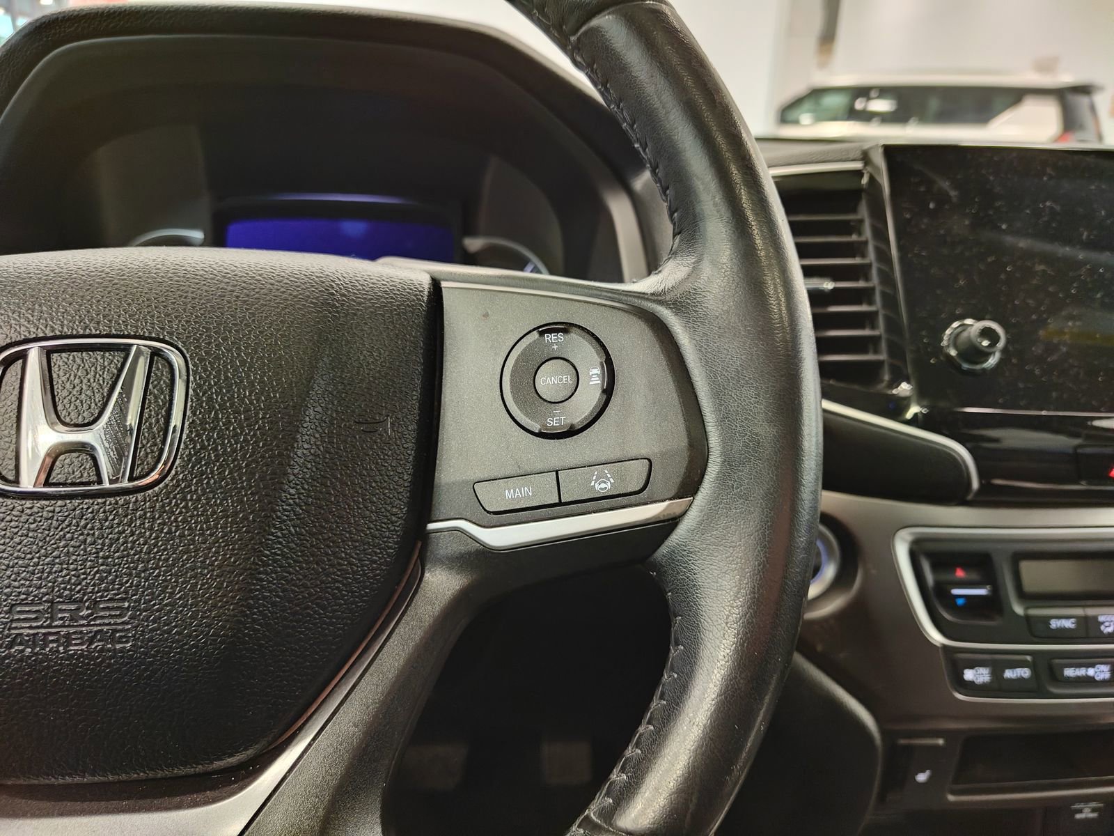 Used 2019 Honda Pilot EX-L image 10