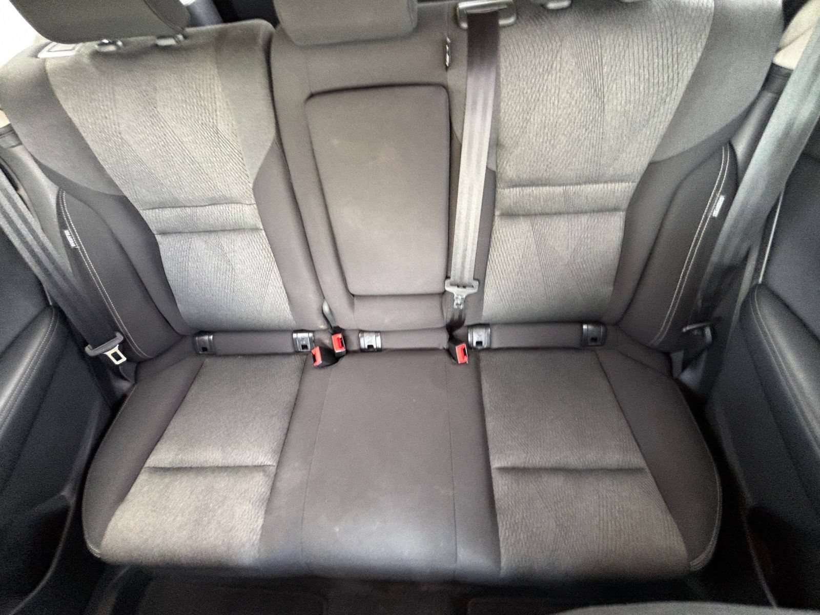 Used 2025 Nissan Rogue SV FWD image 38