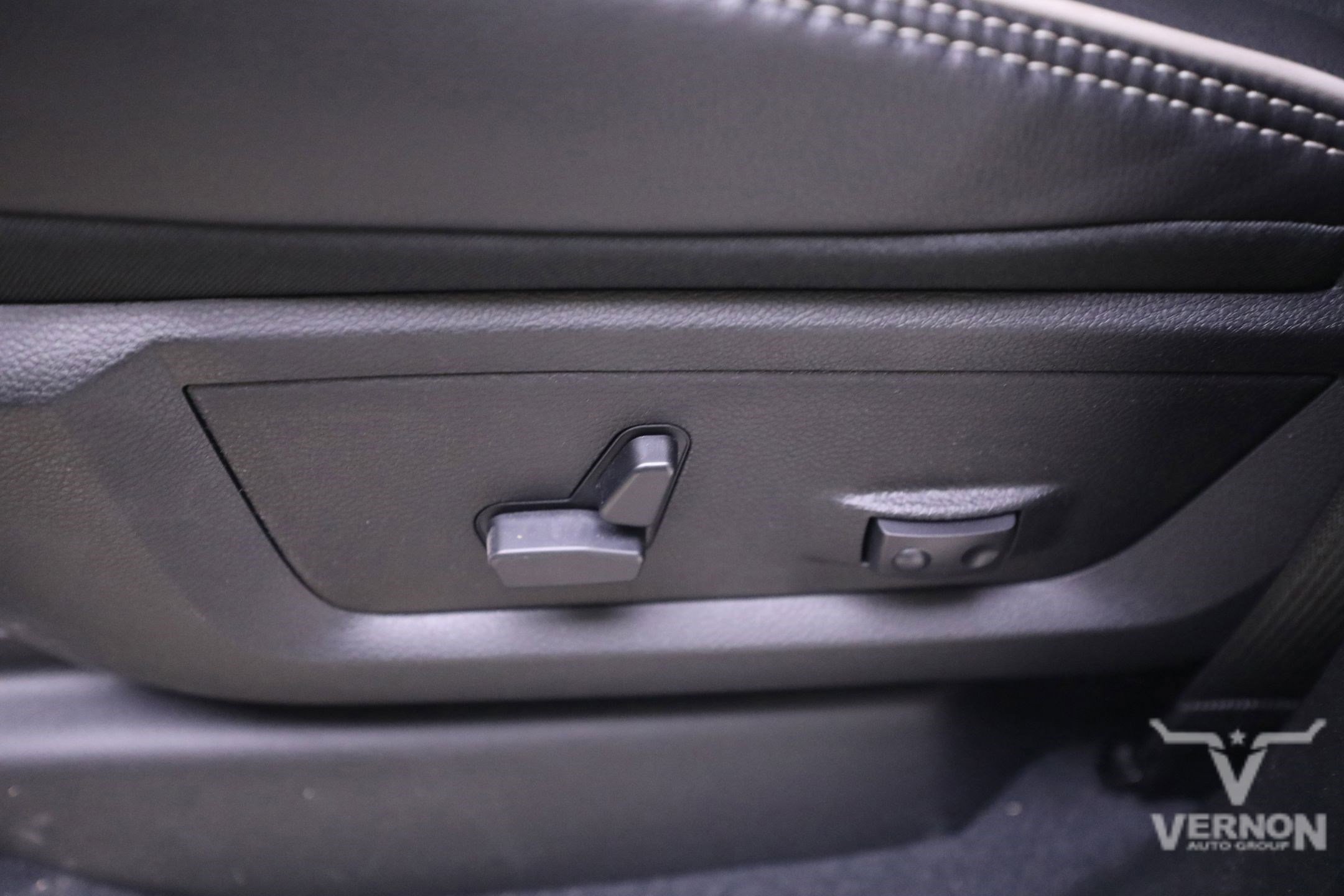 New 2025 RAM 3500 Laramie image 13