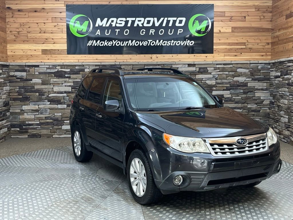 Used 2013 Subaru Forester 2.5X Premium w/ All-Weather Plus Pkg AWD/4WD video 2