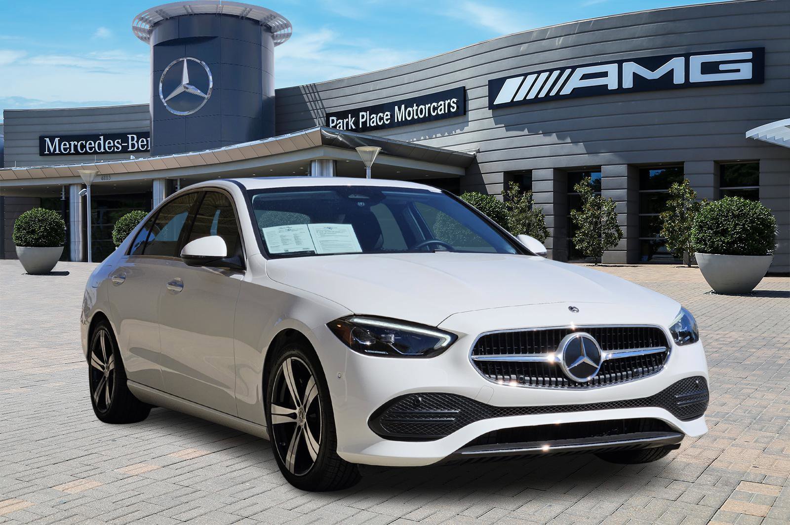 Certified 2025 Mercedes-Benz C 300 4MATIC Sedan image 2