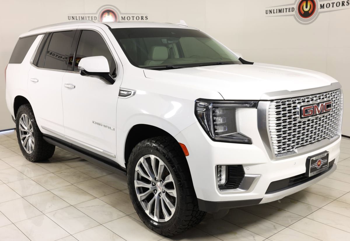 Used 2021 GMC Yukon Denali w/ Denali Premium Package AWD/4WD image 41