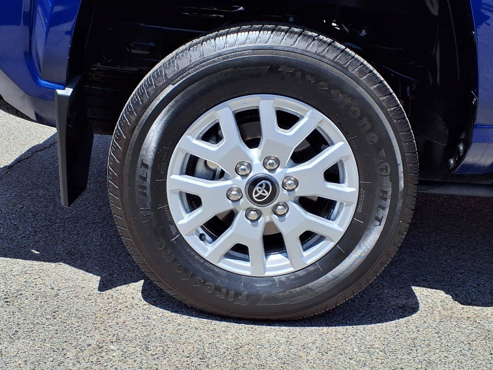 Certified 2024 Toyota Tacoma SR5 AWD/4WD image 7