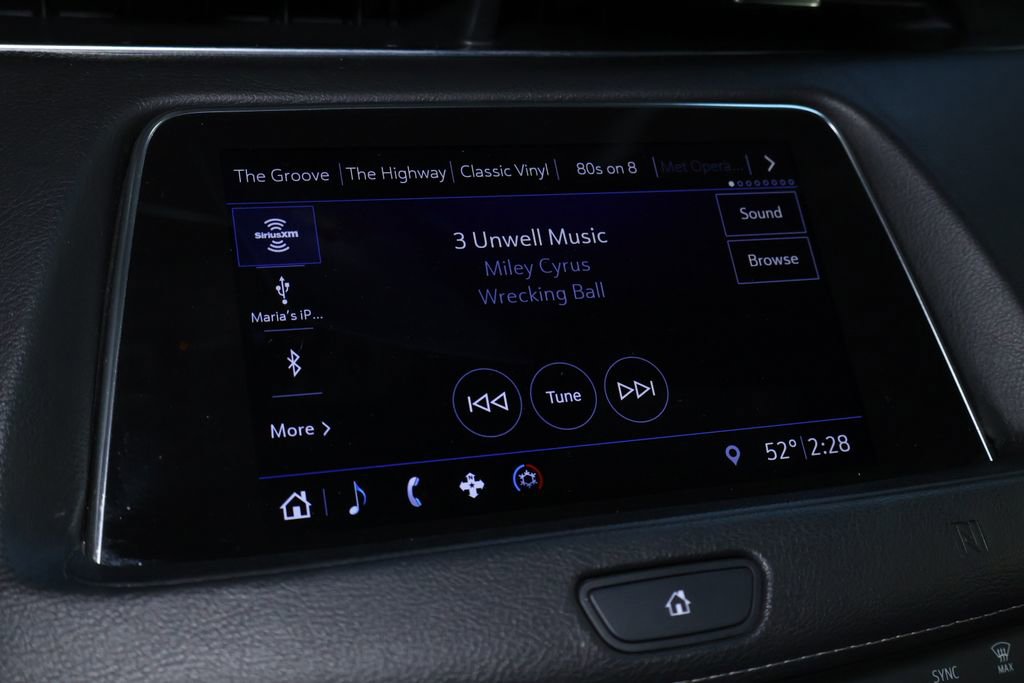 Used 2019 Cadillac XT4 Premium Luxury w/ Driver Awareness Package image 30