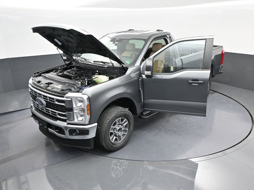 New 2025 Ford F350 XLT image 54