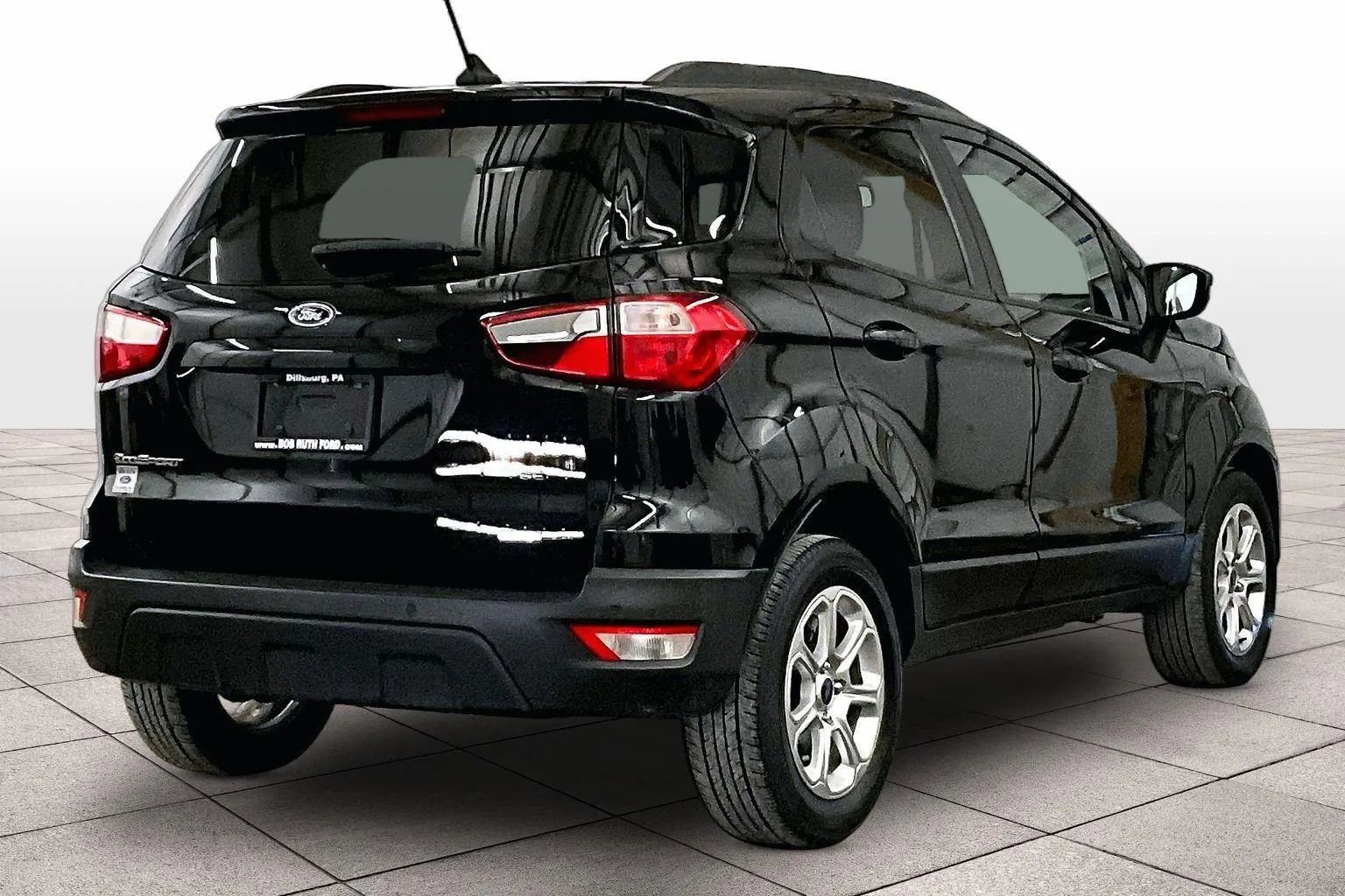 Used 2019 Ford EcoSport SE w/ SE Convenience Package image 11