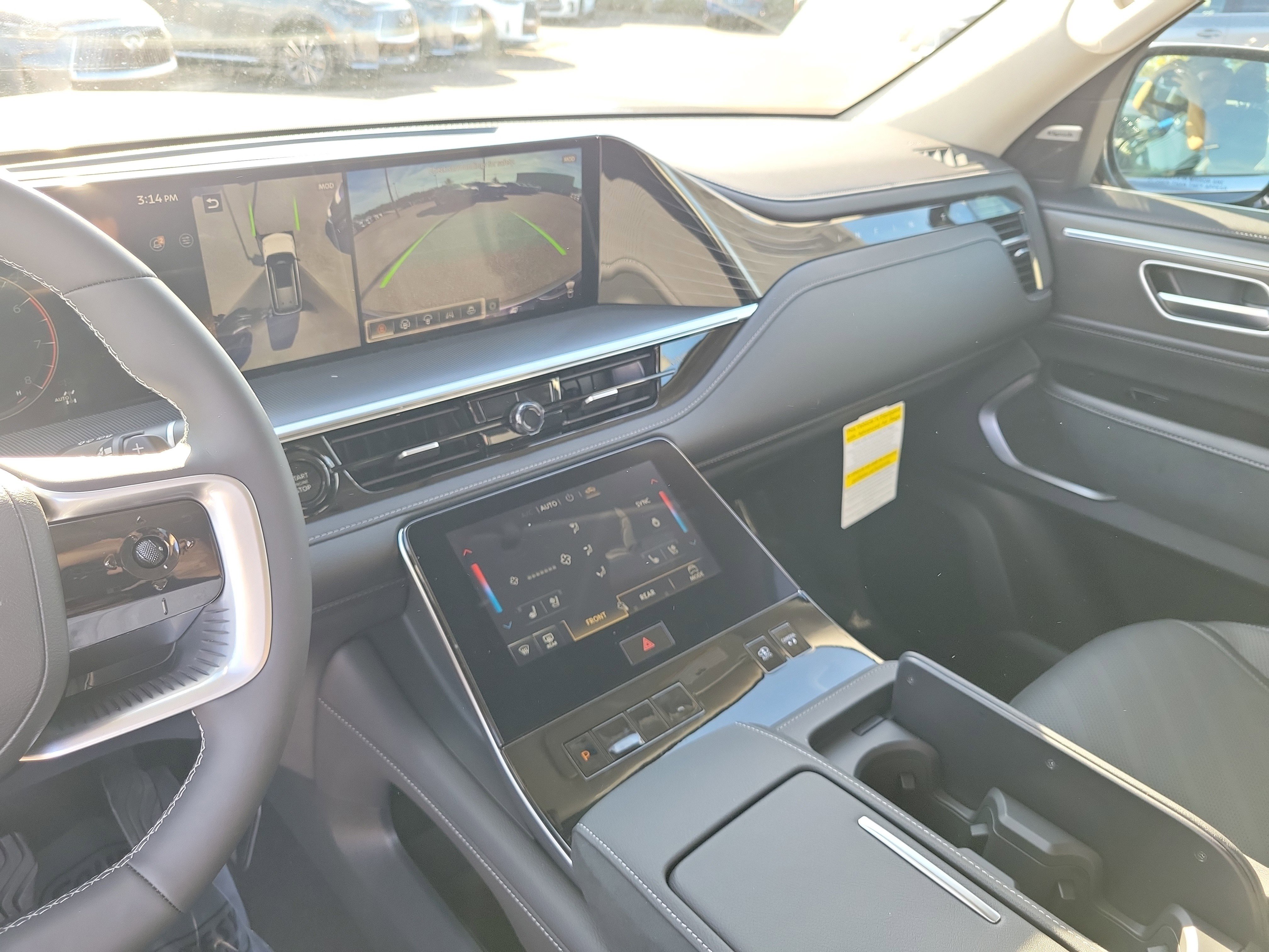 New 2026 INFINITI QX80 Luxe w/ Cargo Package image 21