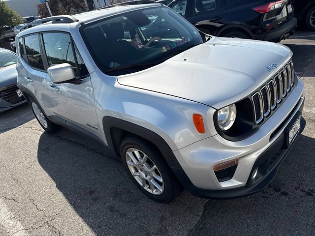 Used 2019 Jeep Renegade Latitude FWD image 6