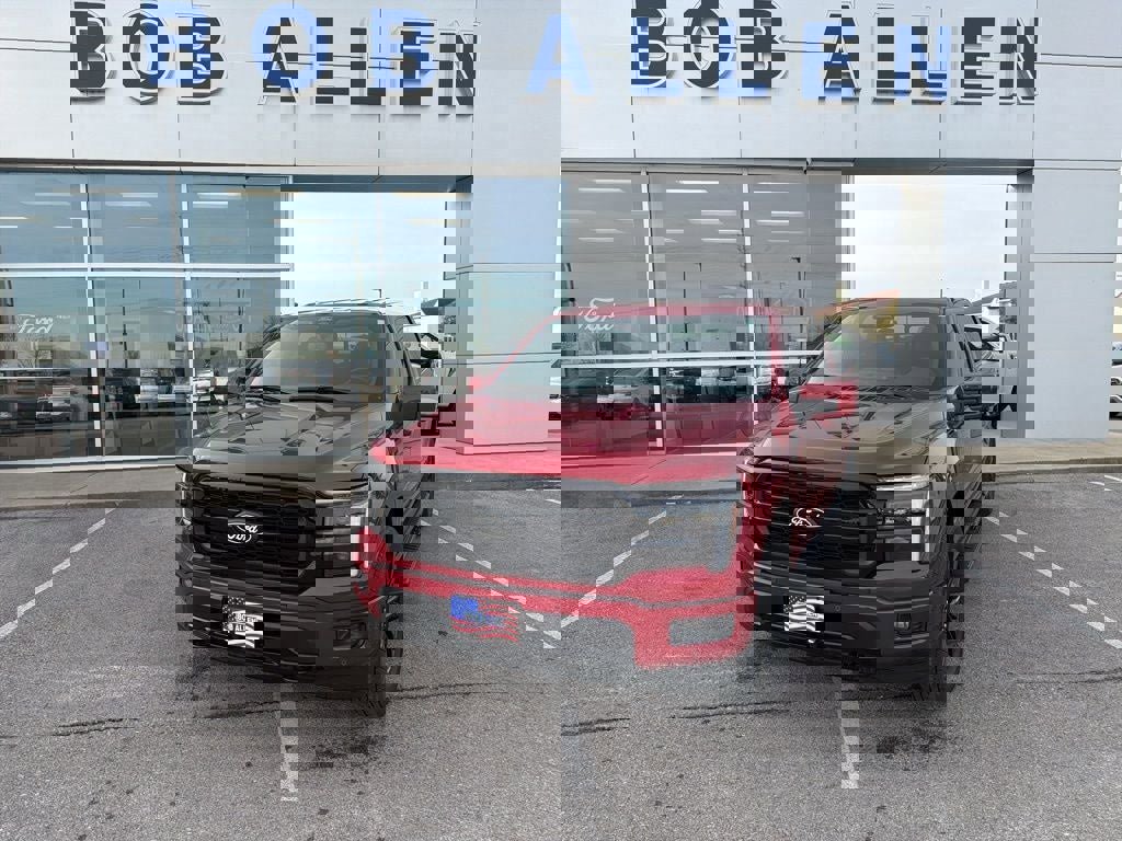 Used 2025 Ford F150 Lariat w/ Equipment Group 501A Mid