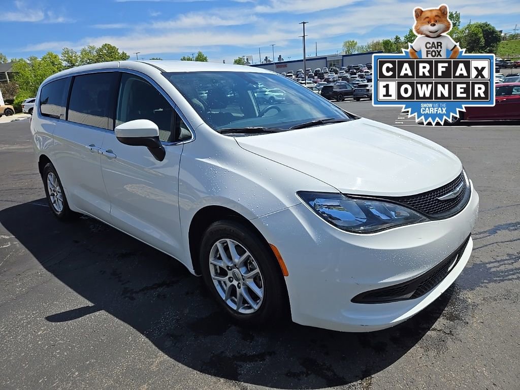 Used 2022 Chrysler Voyager LX FWD video 1