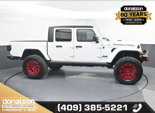 Used 2023 Jeep Gladiator Sport AWD/4WD image 2