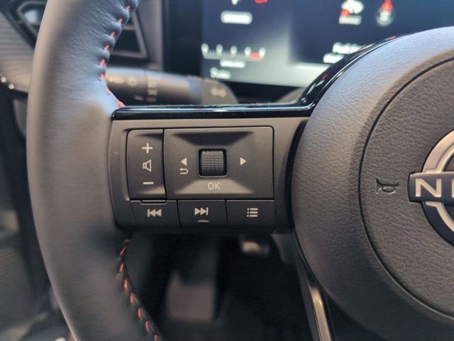 New 2026 Nissan Kicks SR w/ SR Premium Package image 18