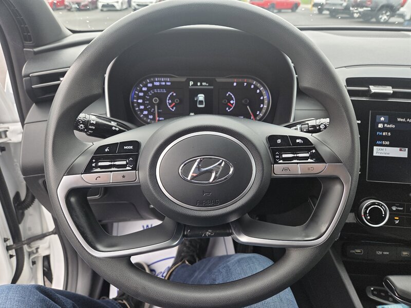 Used 2023 Hyundai Santa Cruz SEL w/ Cargo Package AWD/4WD image 14