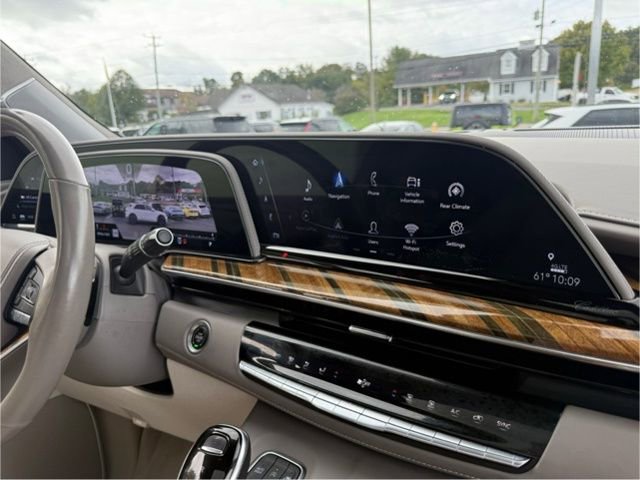 Used 2021 Cadillac Escalade Sport Platinum w/ Heavy-Duty Trailer Package image 32