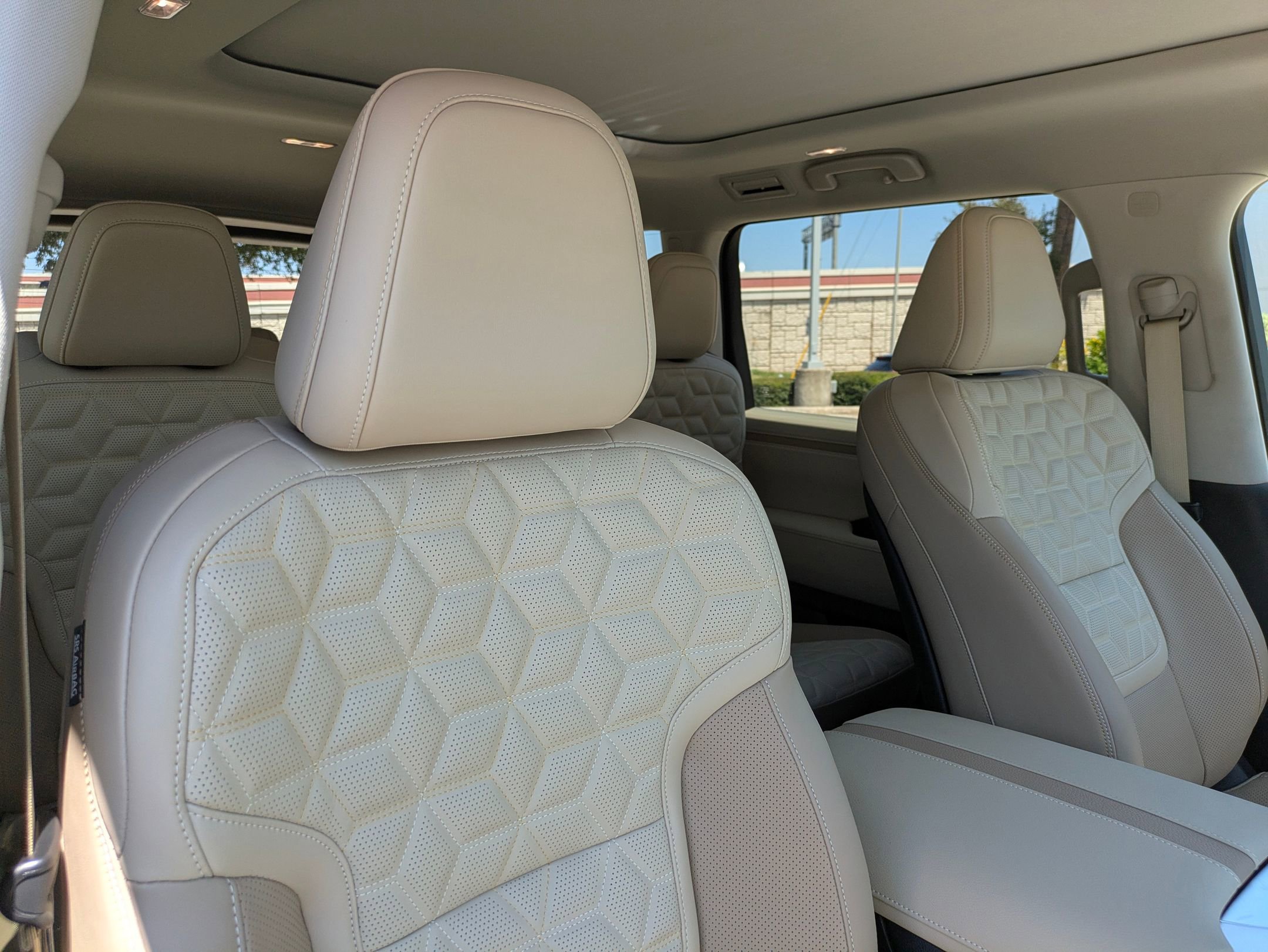 New 2026 Nissan Armada Platinum image 23
