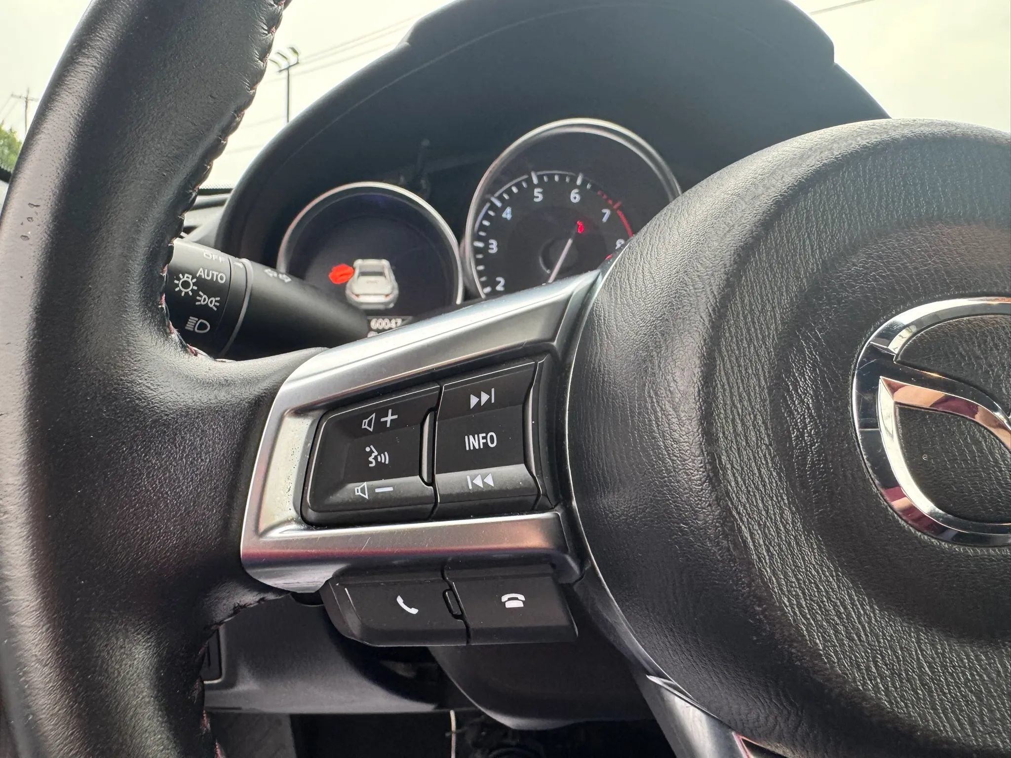 Used 2017 MAZDA MX-5 Miata RF Grand Touring RWD image 15