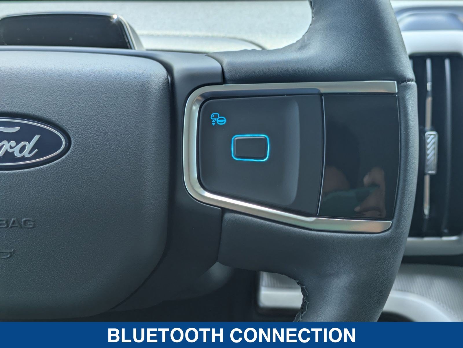 New 2026 Ford Expedition Active RWD image 31