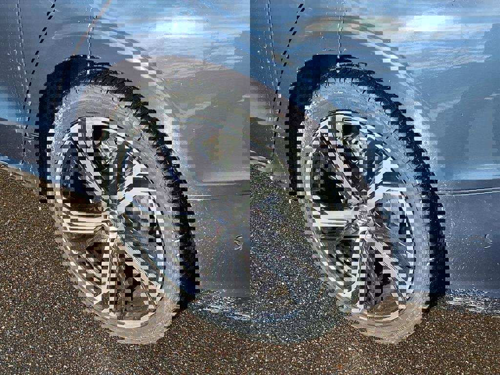 Used 2024 Volvo S60 B5 Plus image 50