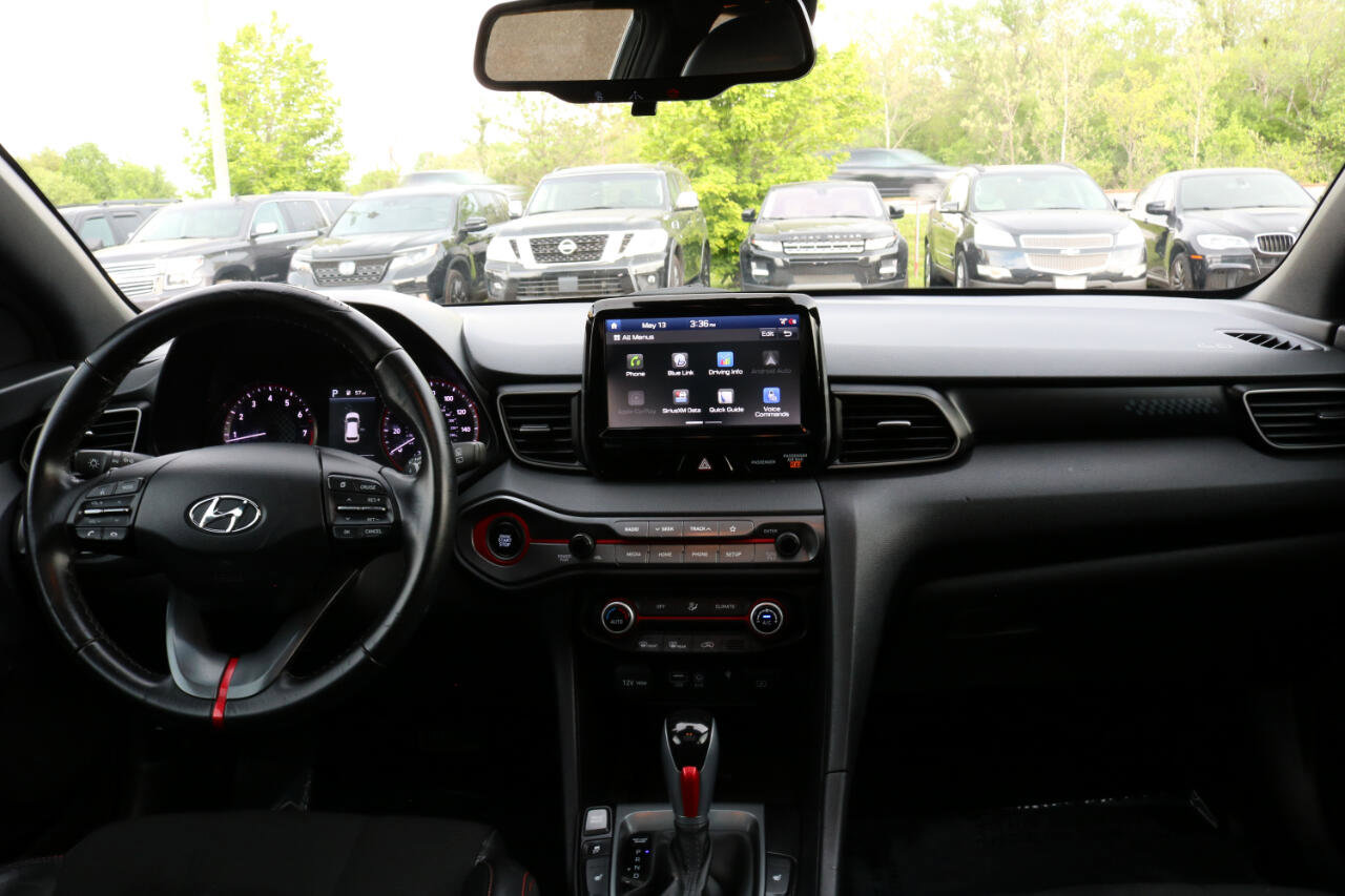 Used 2020 Hyundai Veloster 2.0 Premium image 37